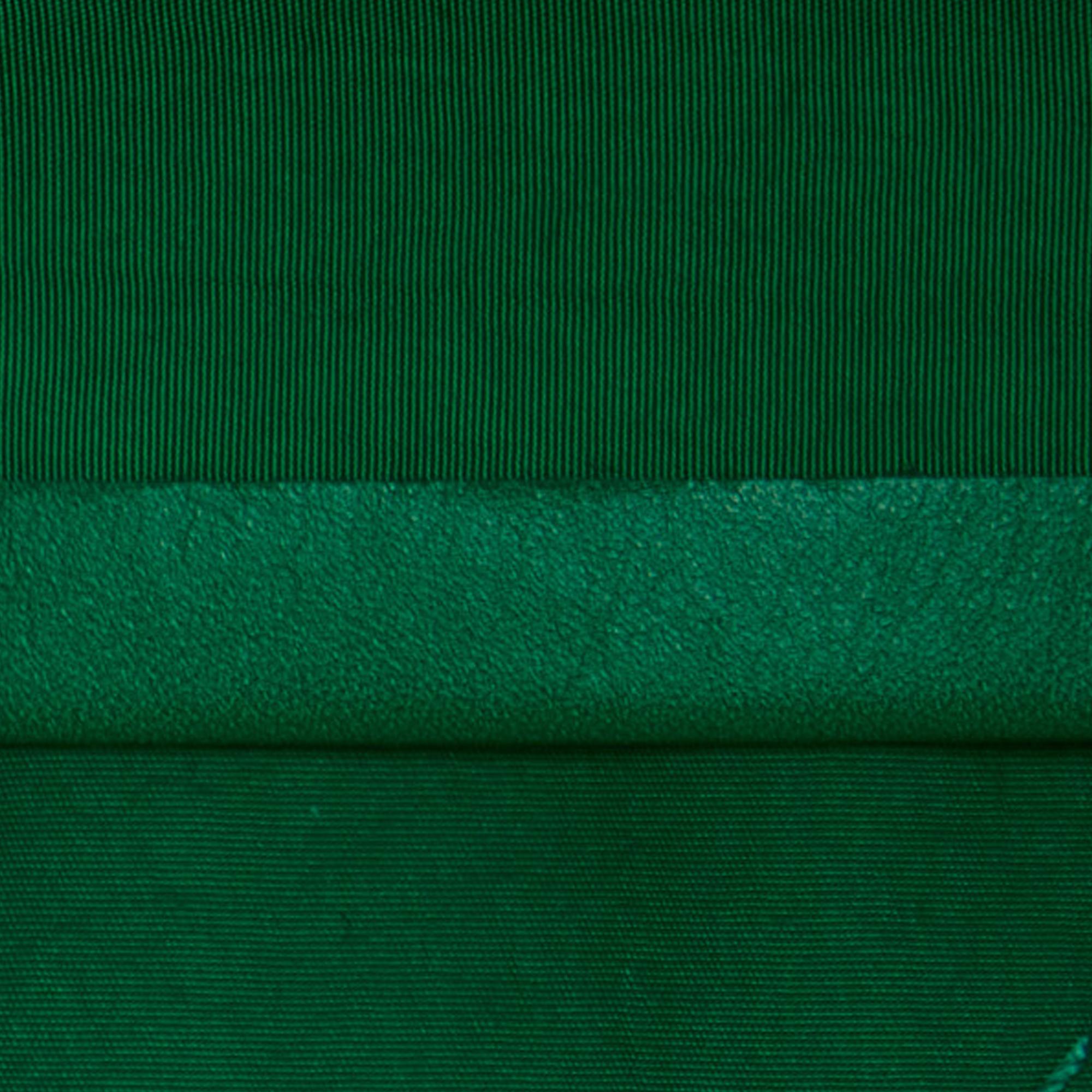 Bottega Veneta Maxi Intrecciato Cassette Crossbody Bag (SHG-slCZsv)