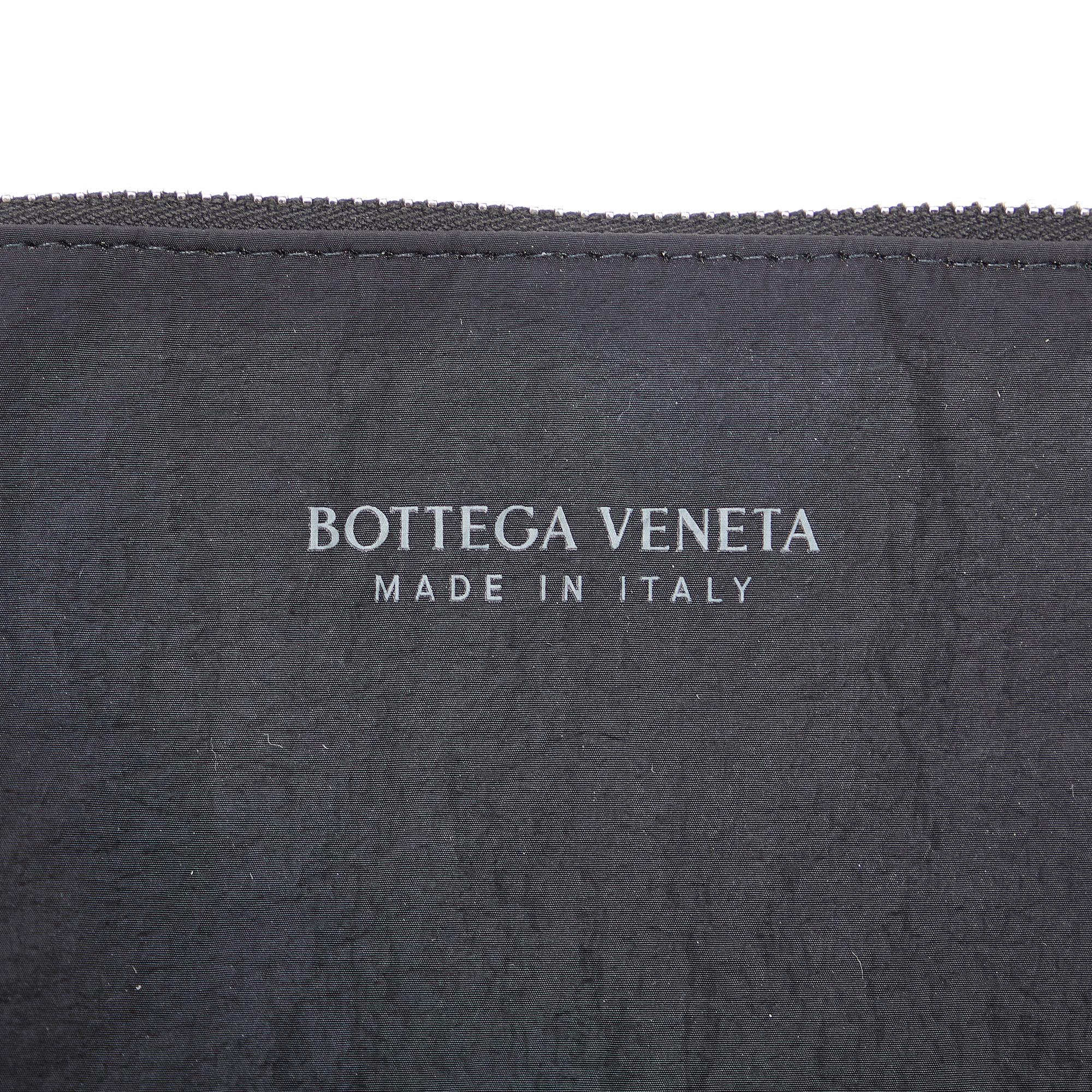 Bottega Veneta Maxi Intrecciato Cassette Tote (SHG-WbFFN8)