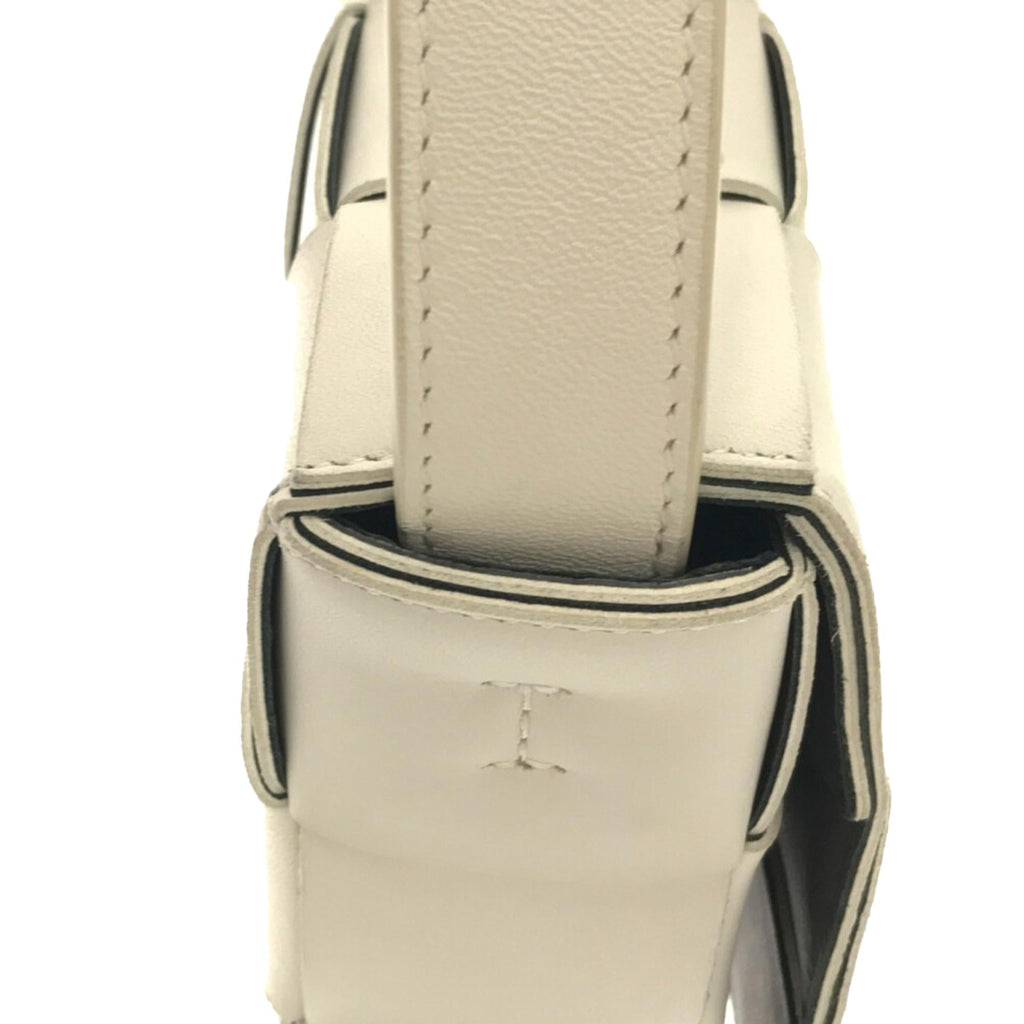 Bottega Veneta Maxi Intrecciato Cassette (SHG-wOhUHP)