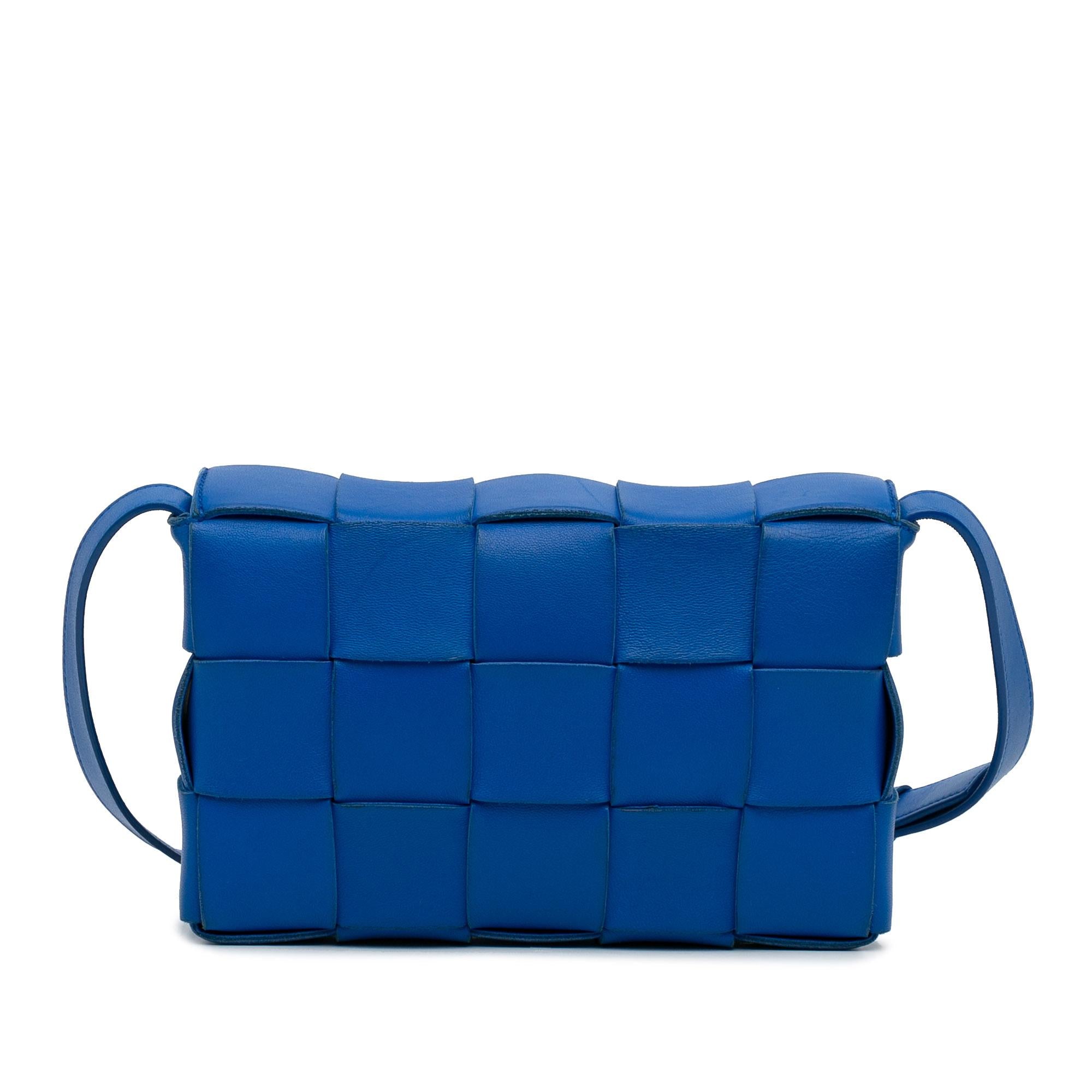 Bottega Veneta Maxi Intrecciato Cassette (SHG-AjD6sS)