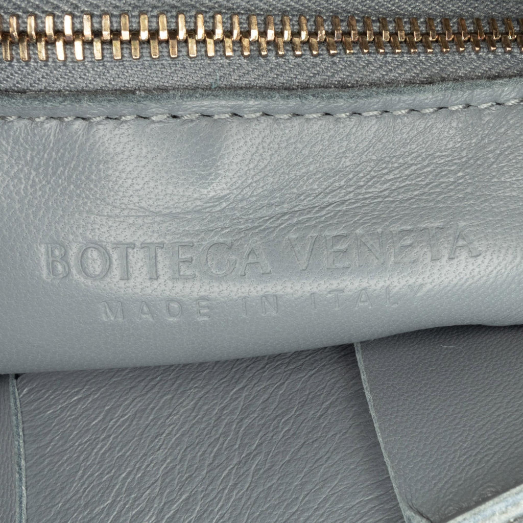 Bottega Veneta Maxi Intrecciato Cassette (SHG-BU3YmG)
