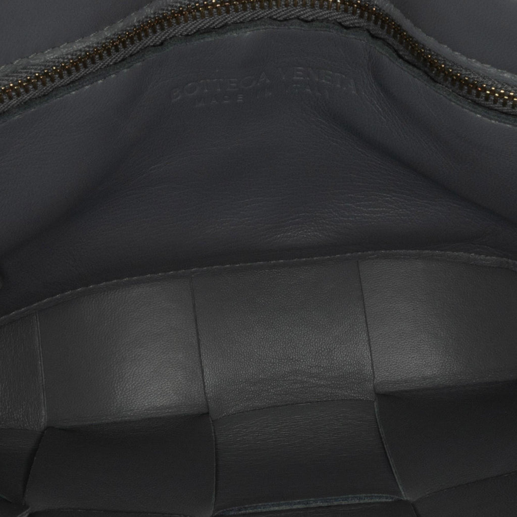 Bottega Veneta Maxi Intrecciato Cassette (SHG-BU3YmG)