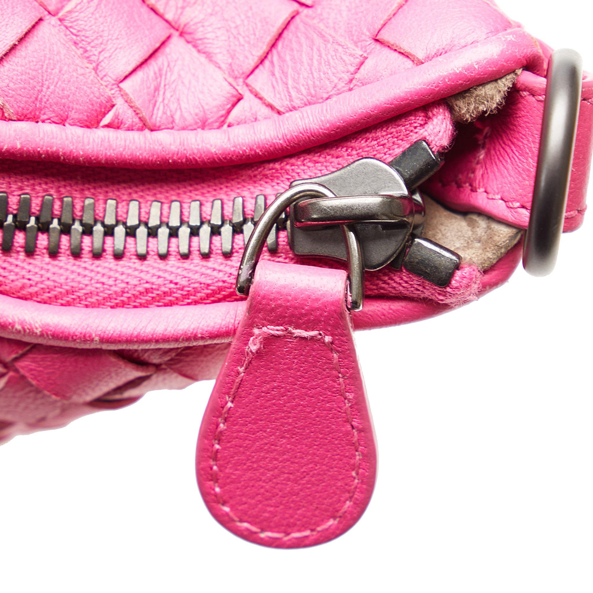 Bottega Veneta Maxi Intrecciato Convertible Tote (SHG-IDVei1)