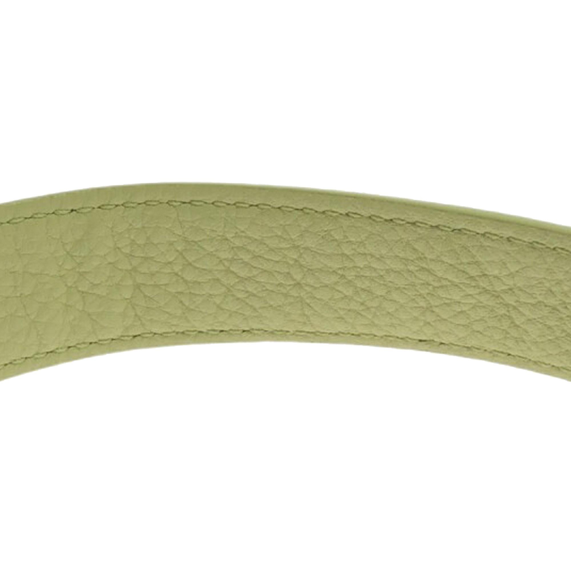 Bottega Veneta Maxi Intrecciato Grained Leather Cassette (SHG-oFXHdg)