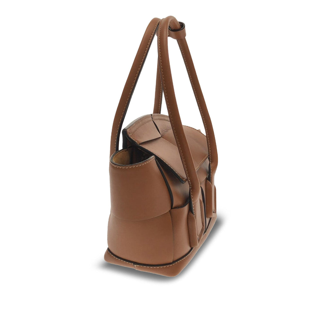 Bottega Veneta Maxi Intrecciato Mini Arco Satchel (SHG-kIORVX)