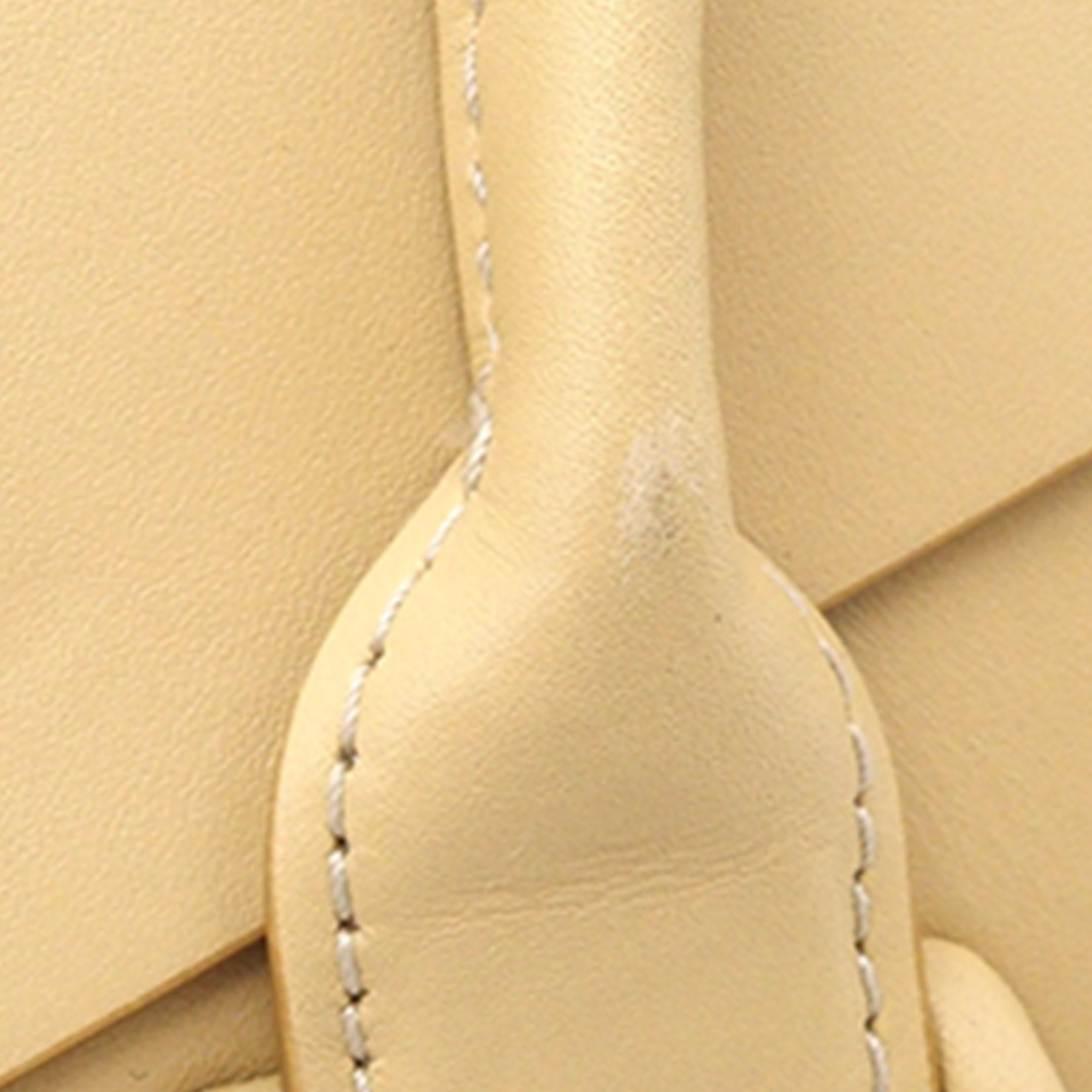Bottega Veneta Maxi Intrecciato Mini Arco (SHG-gI2WBh)