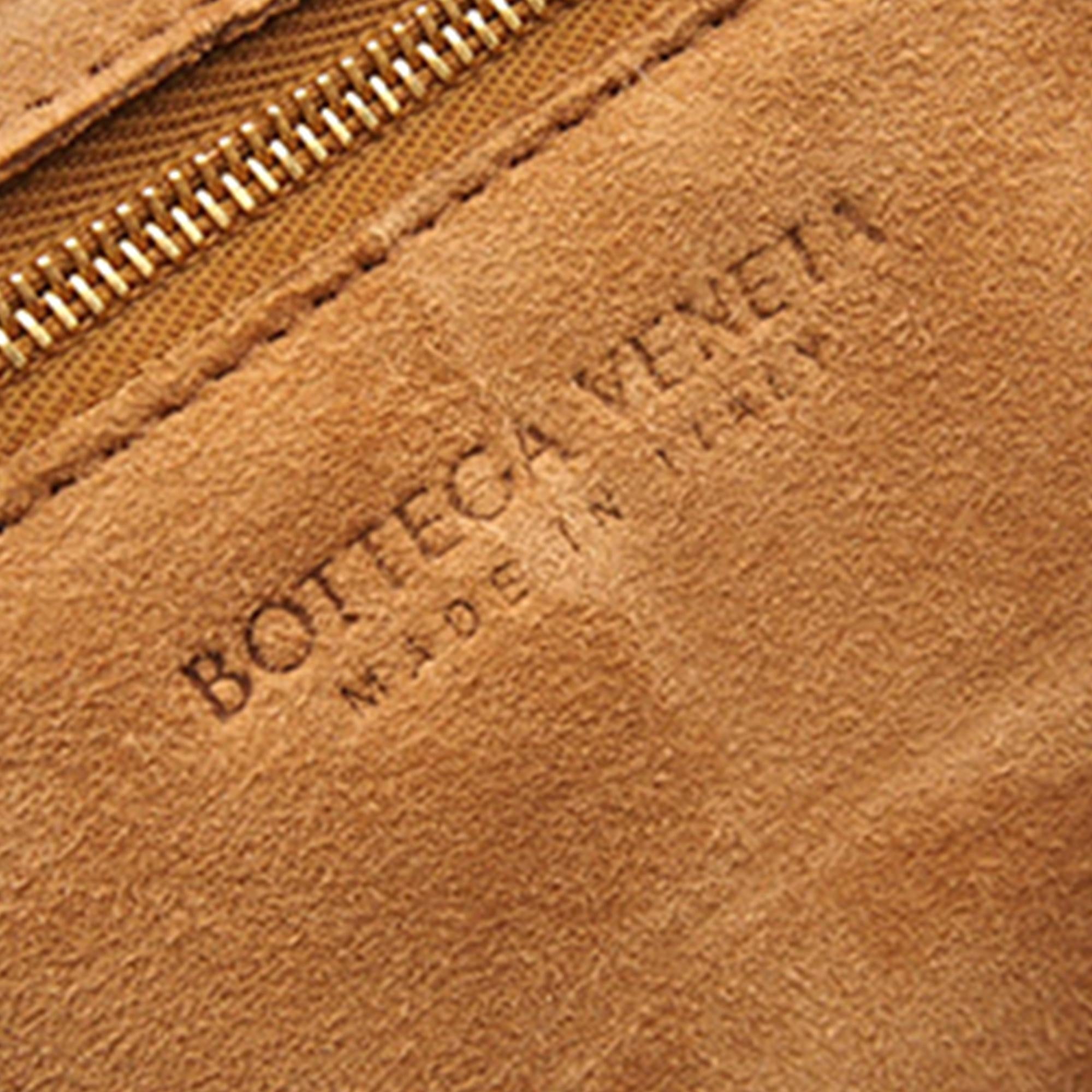 Bottega Veneta Maxi Intrecciato Mini Arco (SHG-gI2WBh)
