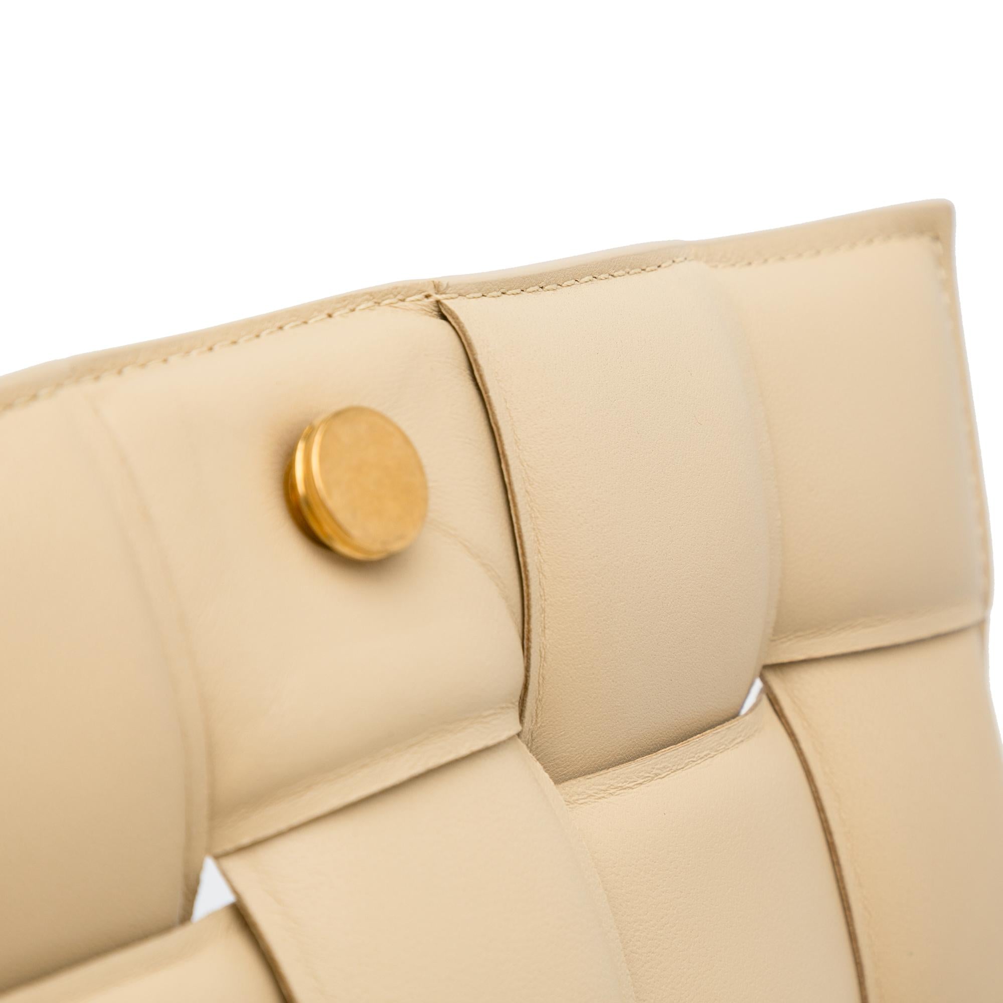 Bottega Veneta Maxi Intrecciato Padded Cassette Chain (SHG-BvbV9I)