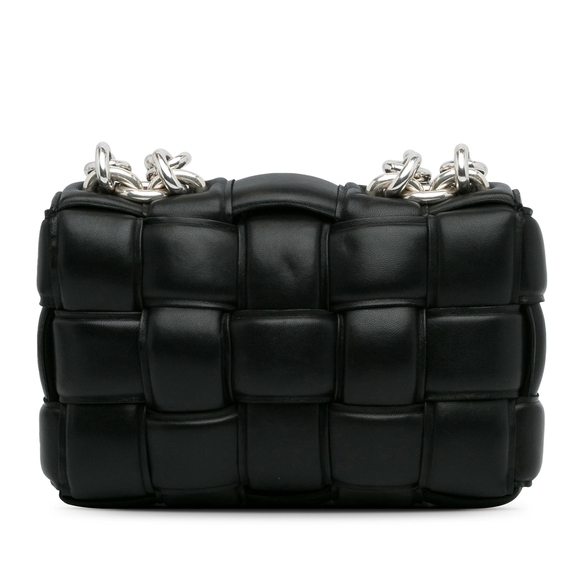 Bottega Veneta Maxi Intrecciato Padded Cassette Chain (SHG-wD104H)