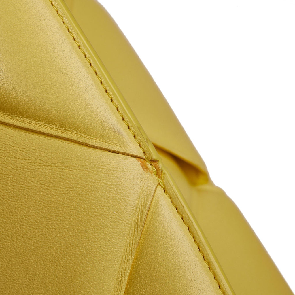 Bottega Veneta Maxi Intrecciato Padded Leather Satchel (SHG-592MwA)