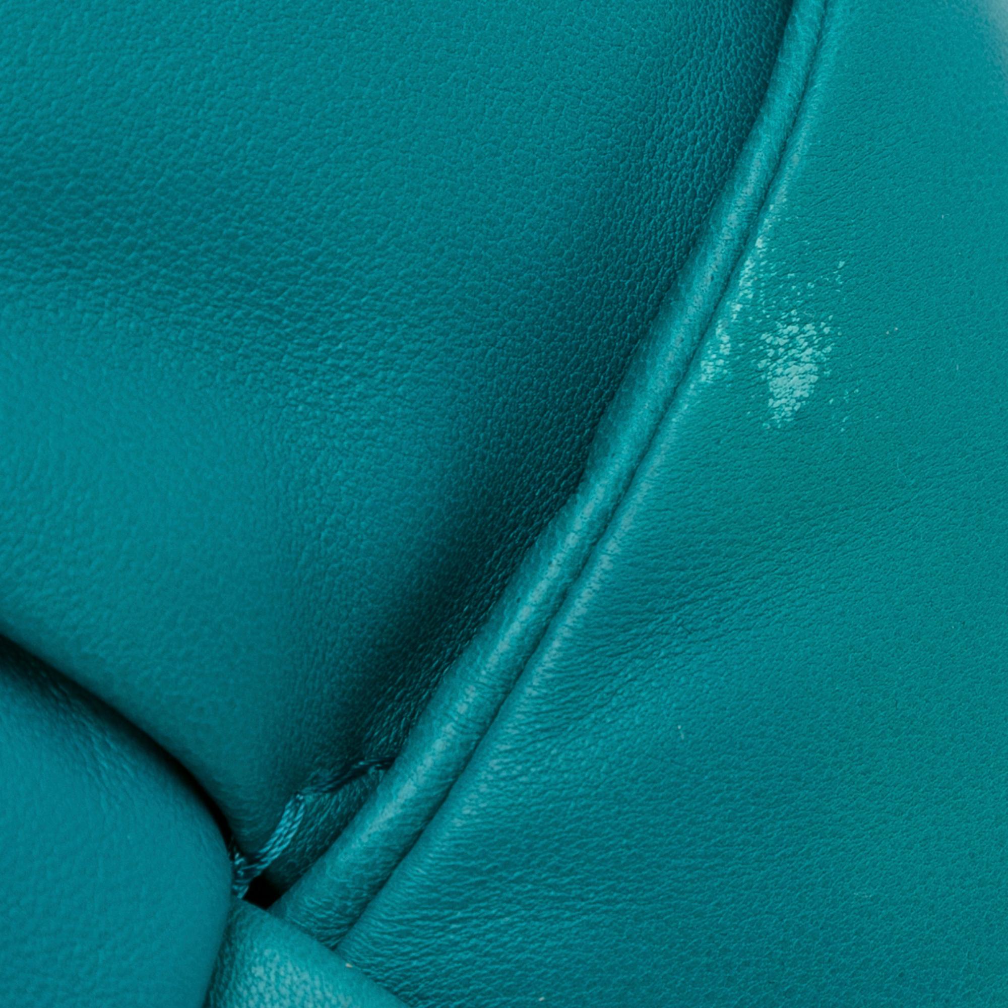 Bottega Veneta Maxi Intrecciato Padded Lock Tote (SHG-vtAVXH)