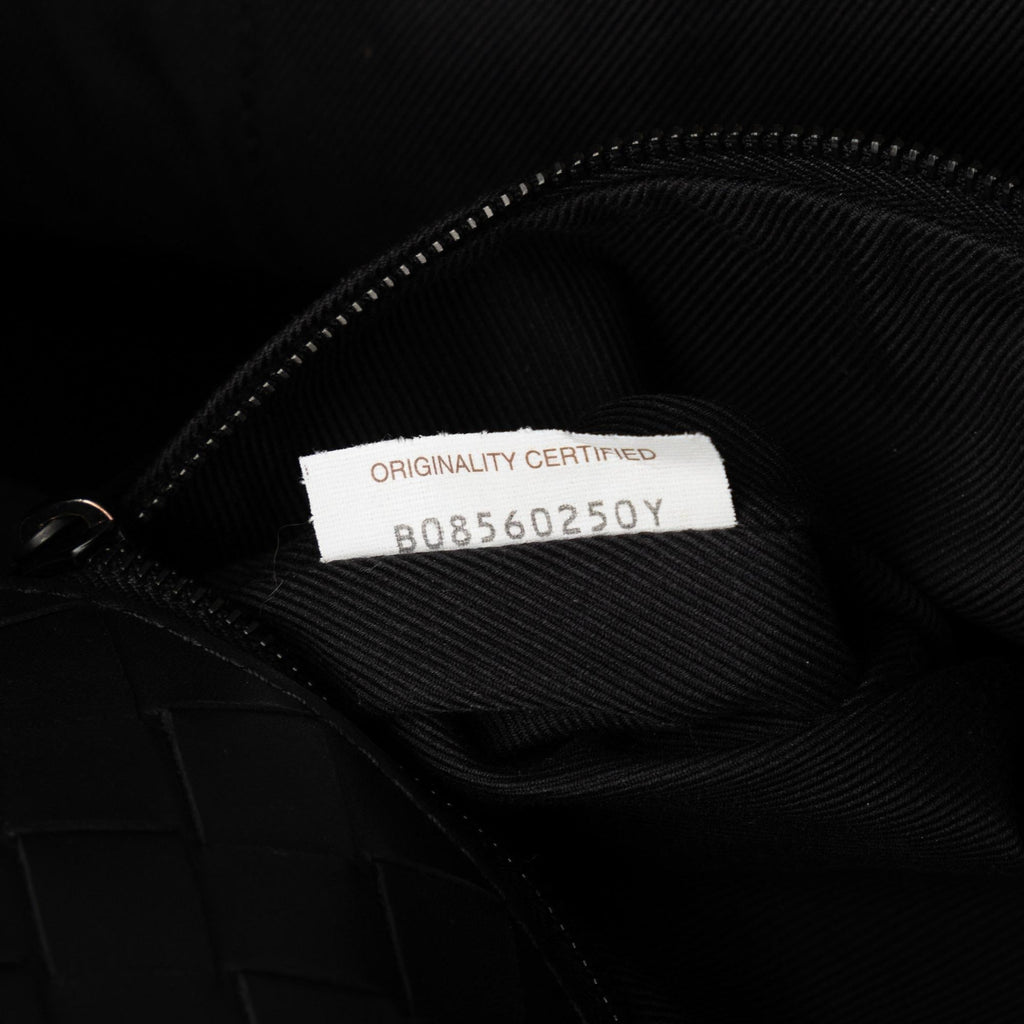 Bottega Veneta Maxi Intrecciato Tote Bag (SHG-E6I3K3)