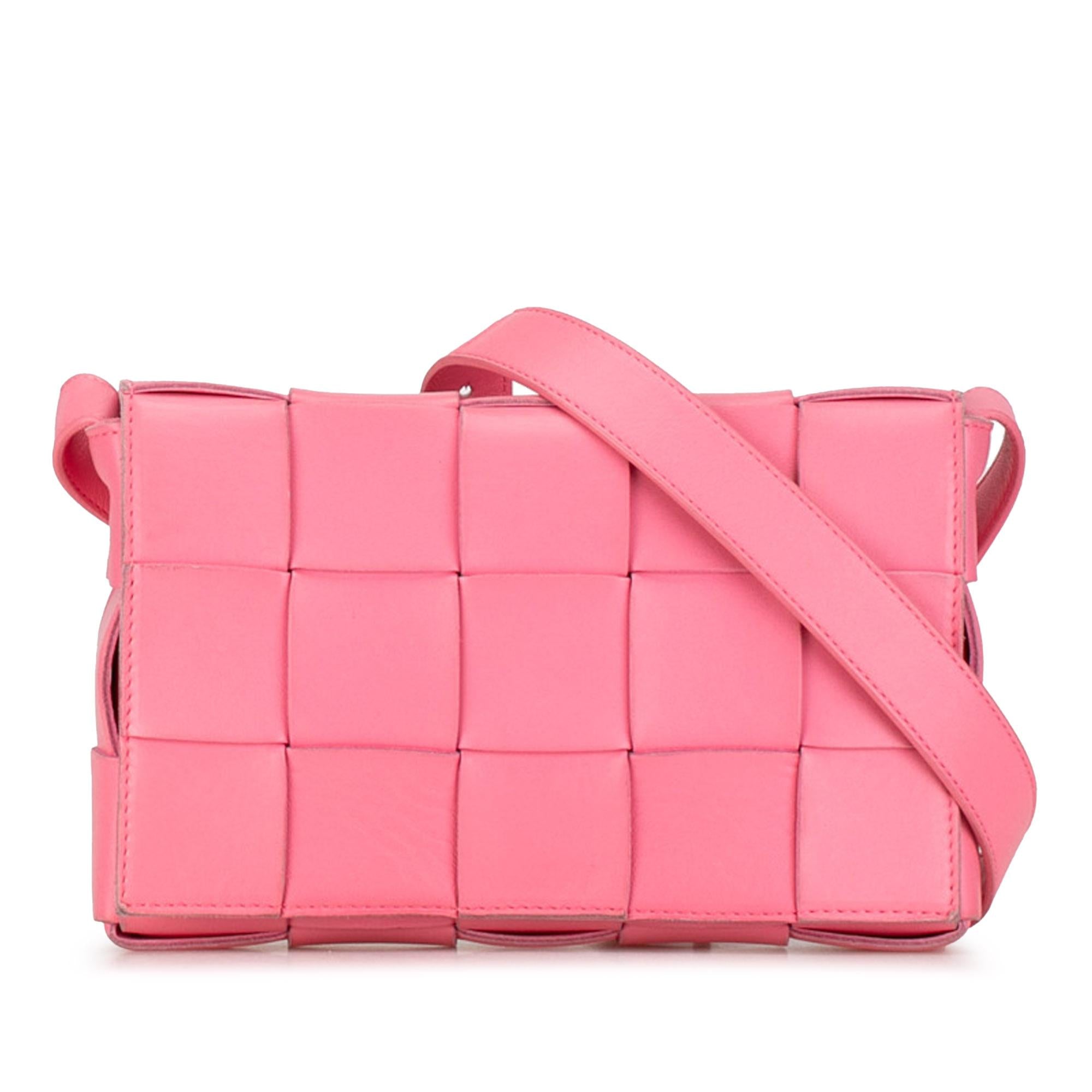 Bottega Veneta Maxi Lambskin Intrecciato Cassette Crossbody (SHG-4fFL6n)