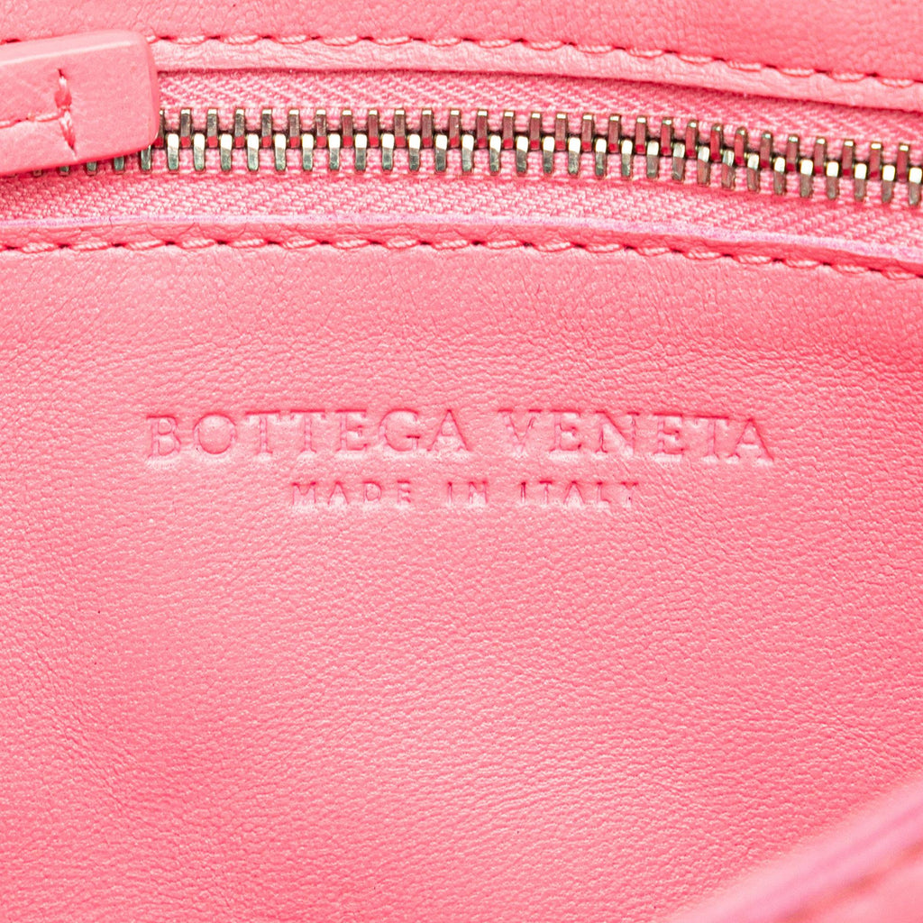 Bottega Veneta Maxi Lambskin Intrecciato Cassette Crossbody (SHG-4fFL6n)