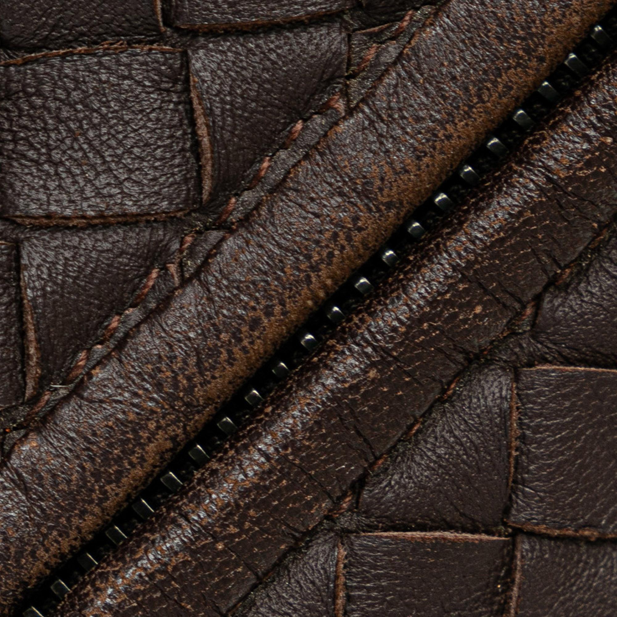 Bottega Veneta Medium Intrecciato Belly Hobo Bag (SHG-rWaxeN)