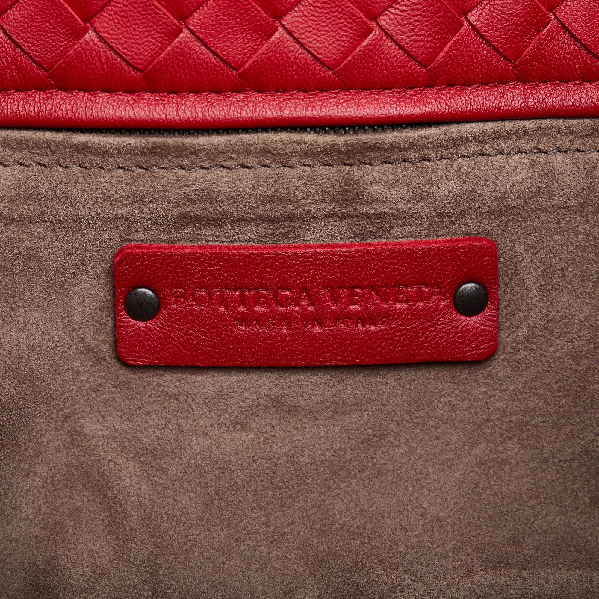 Bottega Veneta Medium Intrecciato Cesta (SHG-w2yfJw)