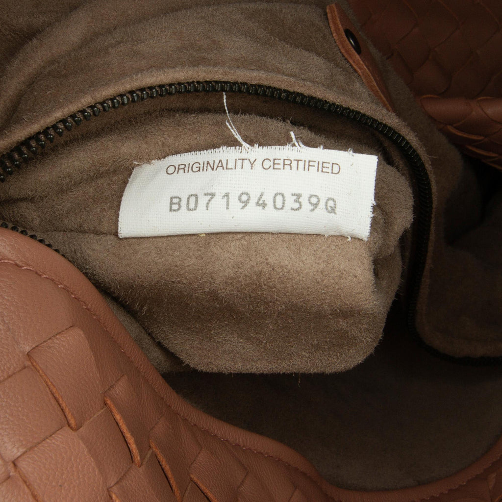 Bottega Veneta Medium Intrecciato Cesta (SHG-eN7nVh)