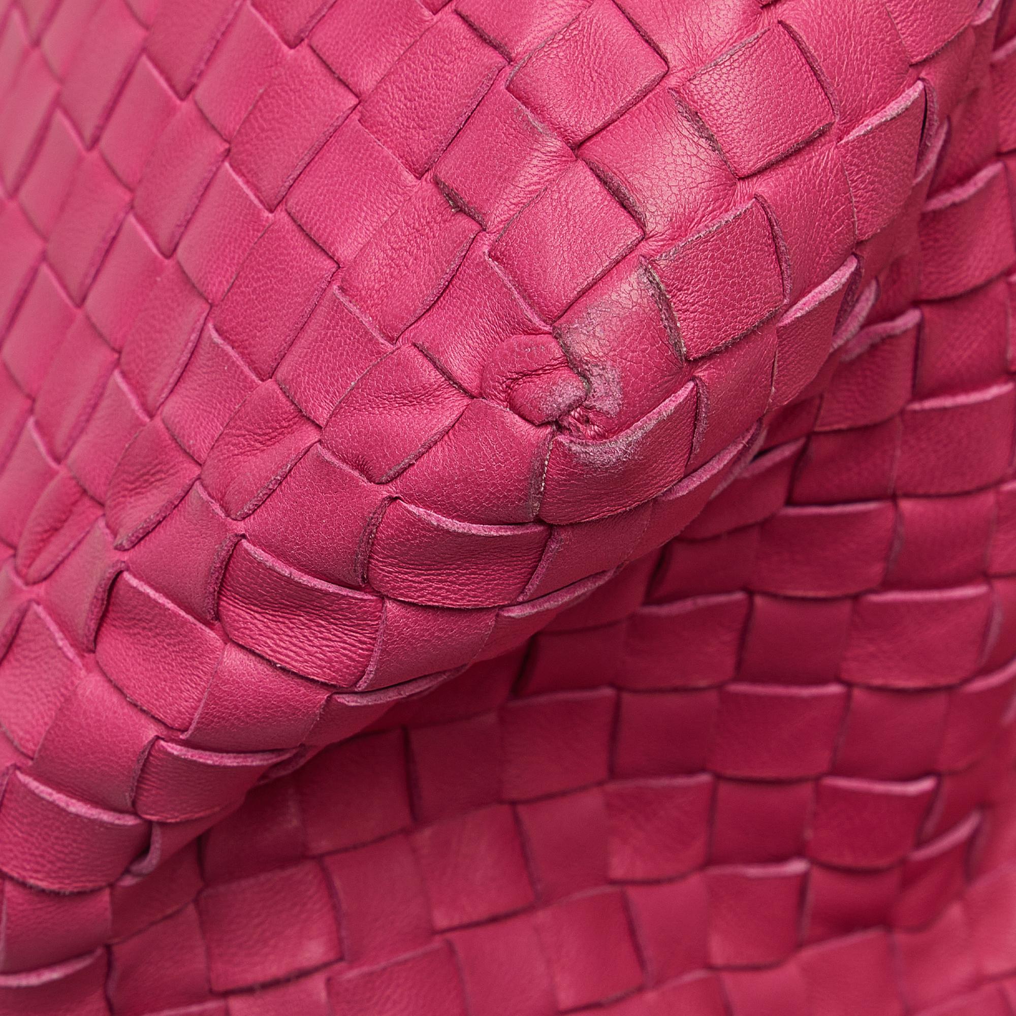 Bottega Veneta Medium Intrecciato Cesta (SHG-2ple4x)