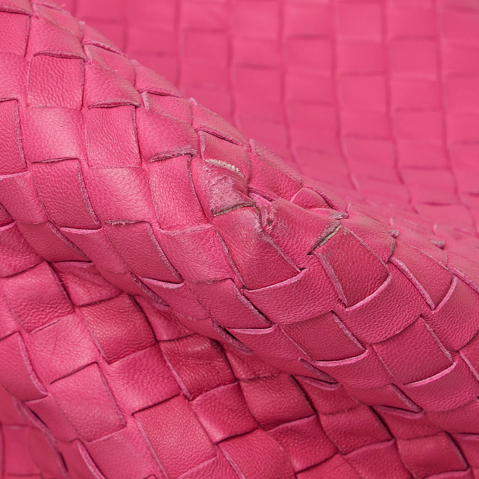 Bottega Veneta Medium Intrecciato Cesta (SHG-2ple4x)