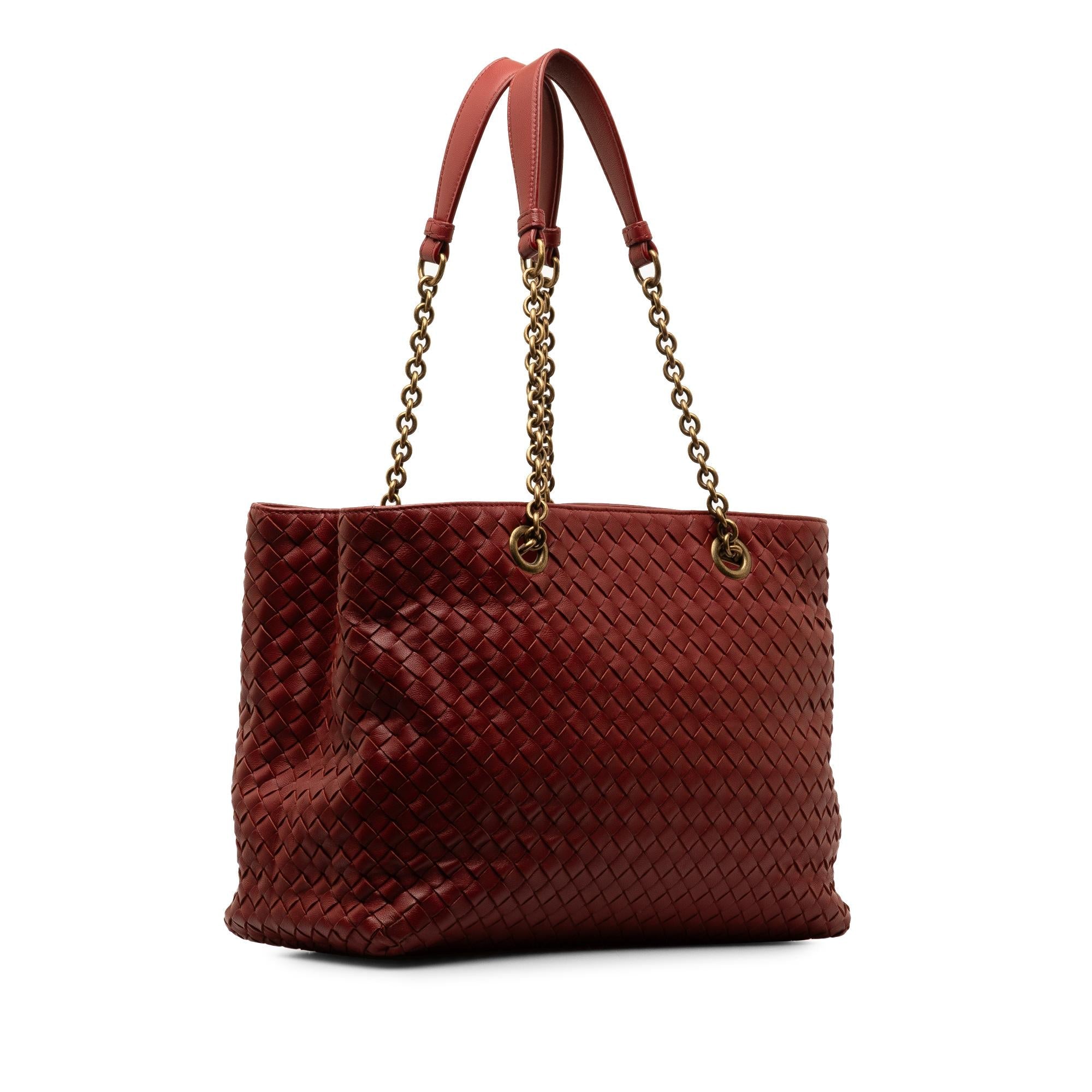 Bottega Veneta Medium Intrecciato Double Chain Tote (SHG-TiOjmt)