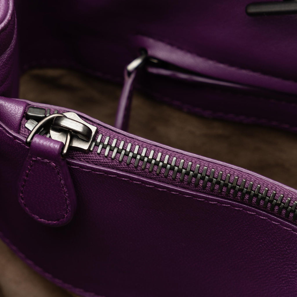 Bottega Veneta Medium Intrecciato Double Chain Tote (SHG-ABYAuX)