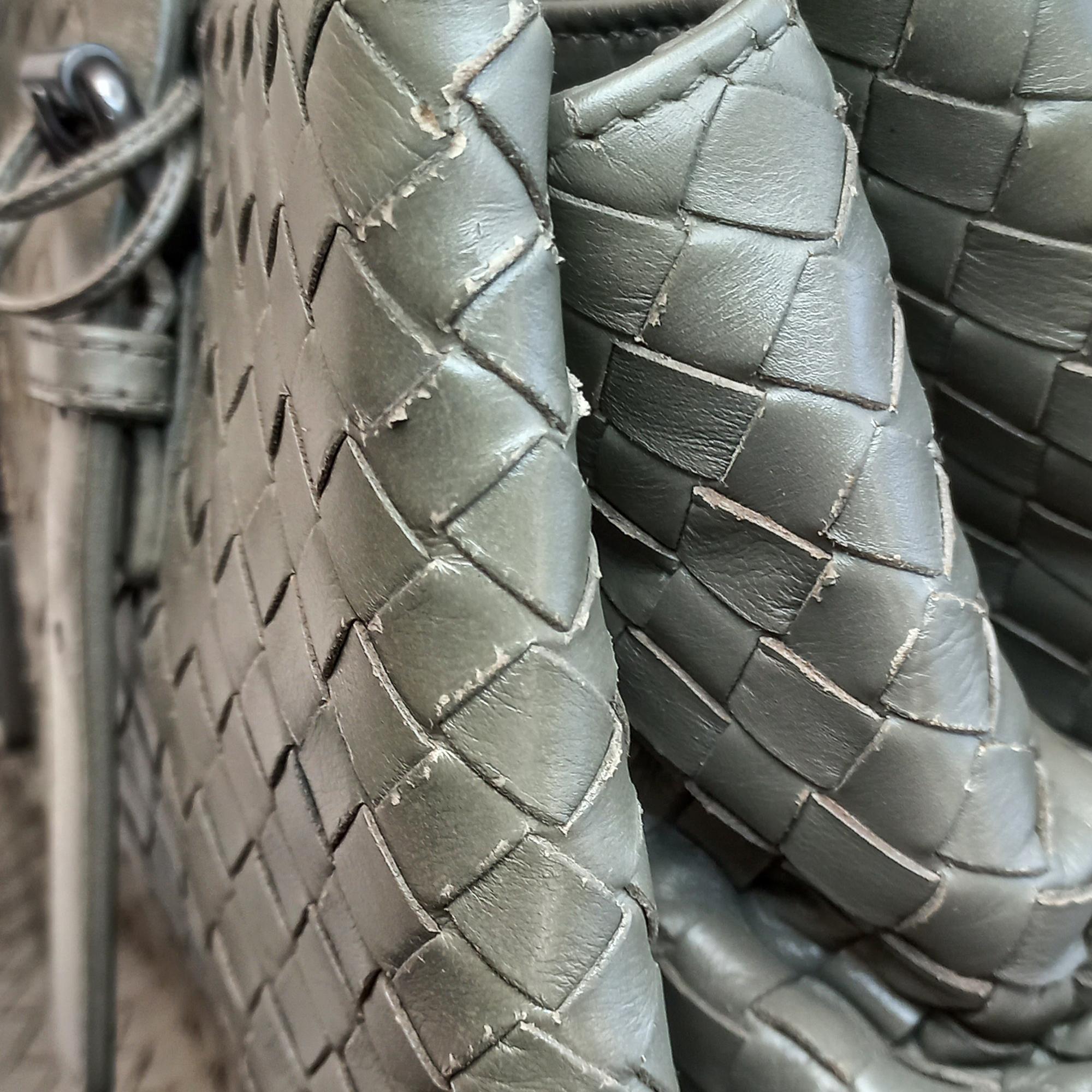Bottega Veneta Medium Intrecciato Nappa Roma (SHG-7UV43M)