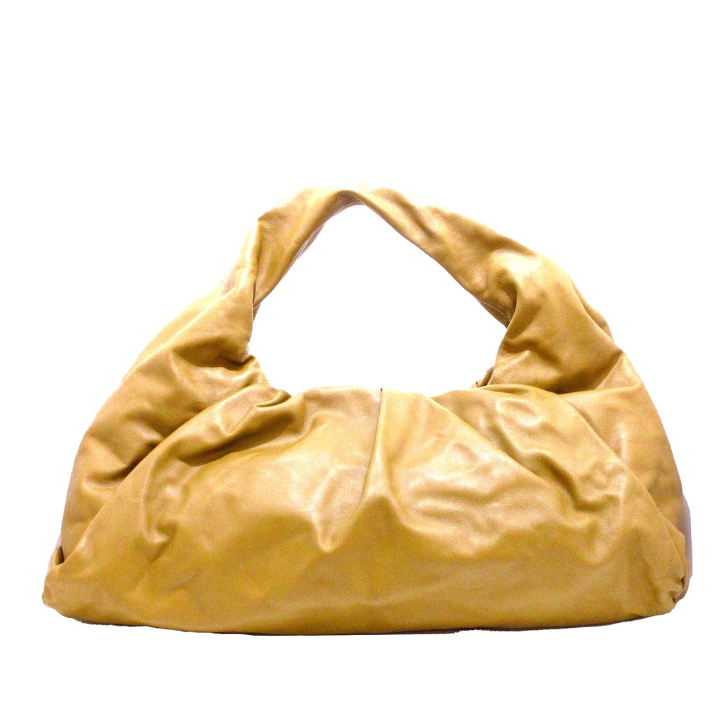 Bottega Veneta Medium The Shoulder Pouch (SHG-s2Hb5d)