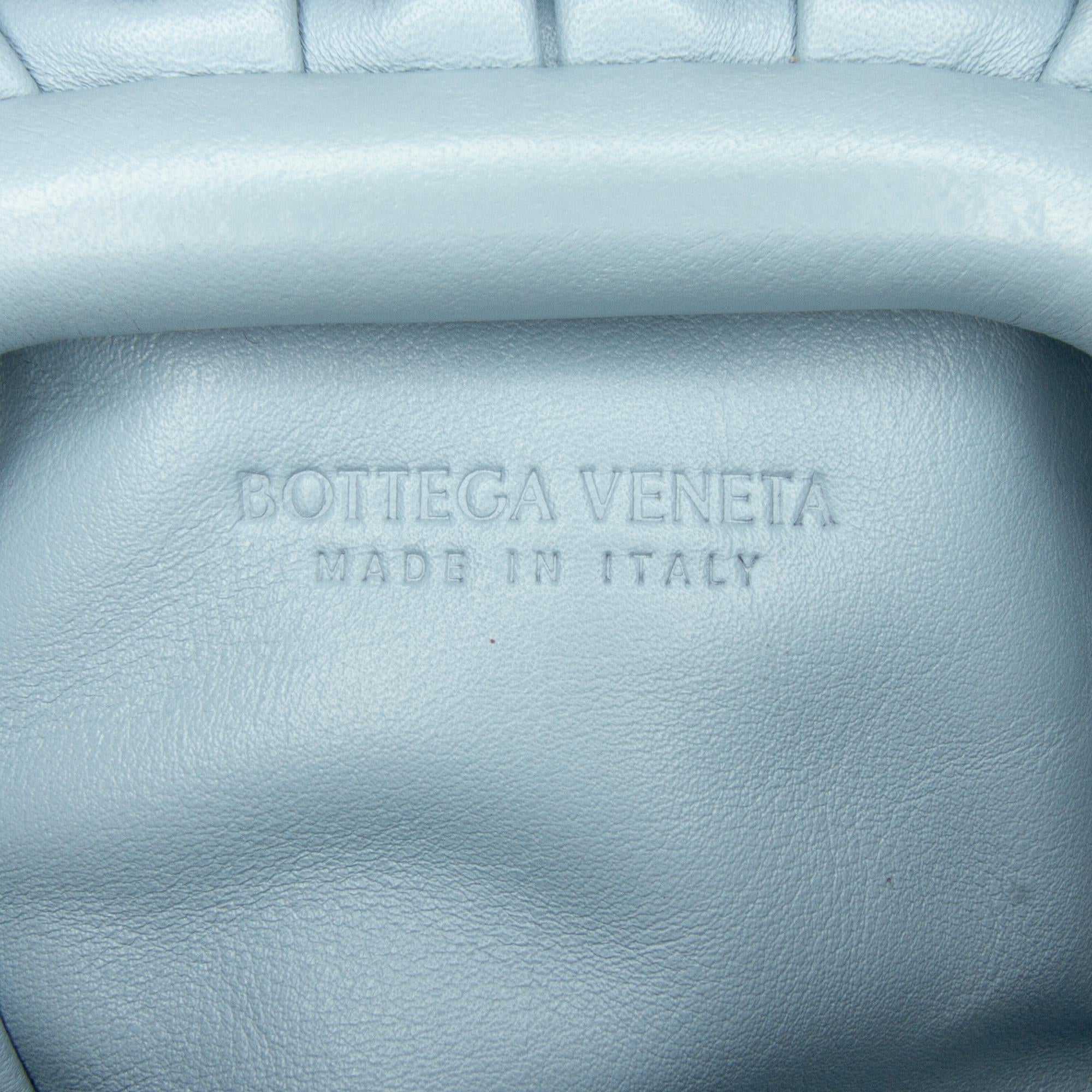 Bottega Veneta Micro The Pouch (SHG-Z1VRuQ)