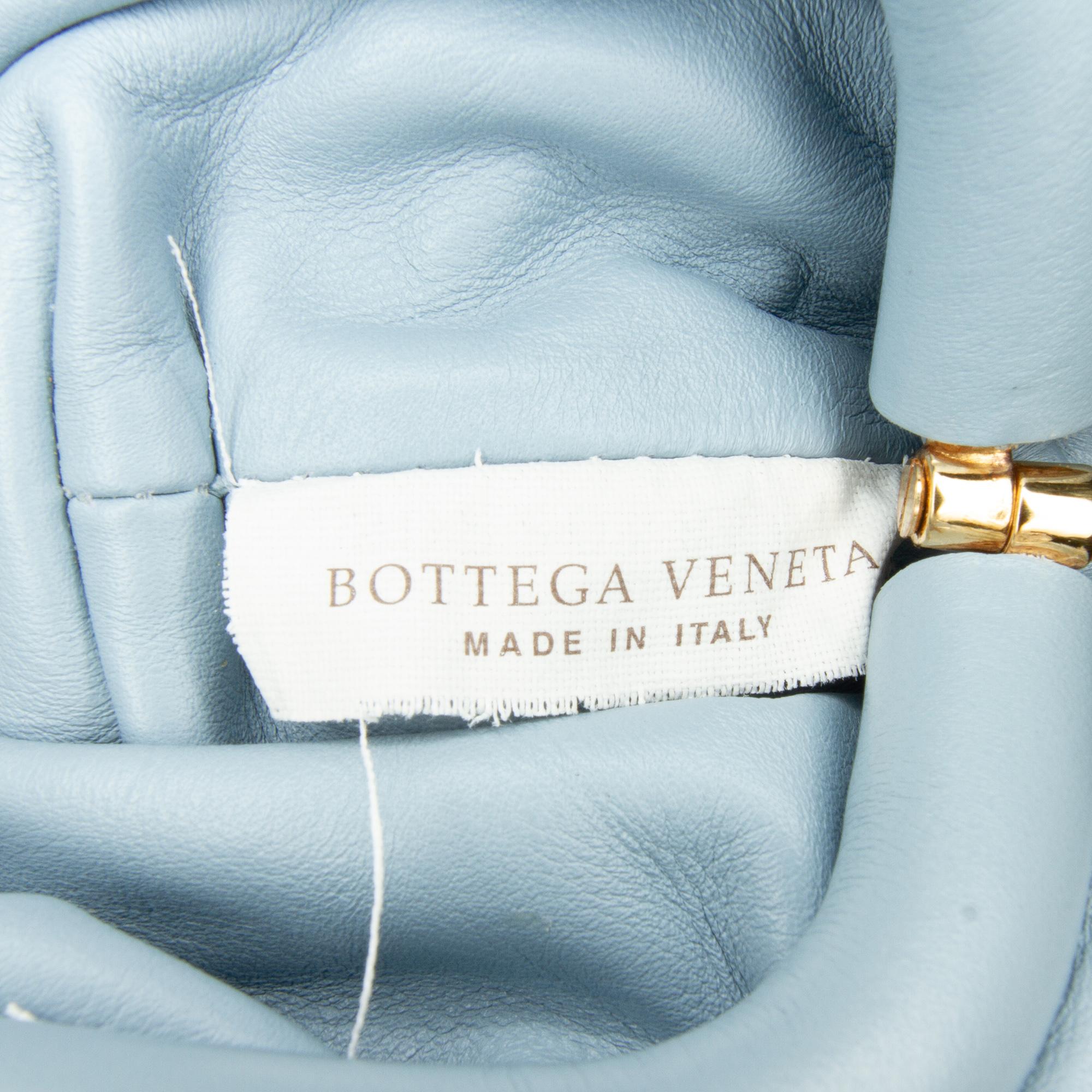 Bottega Veneta Micro The Pouch (SHG-Z1VRuQ)