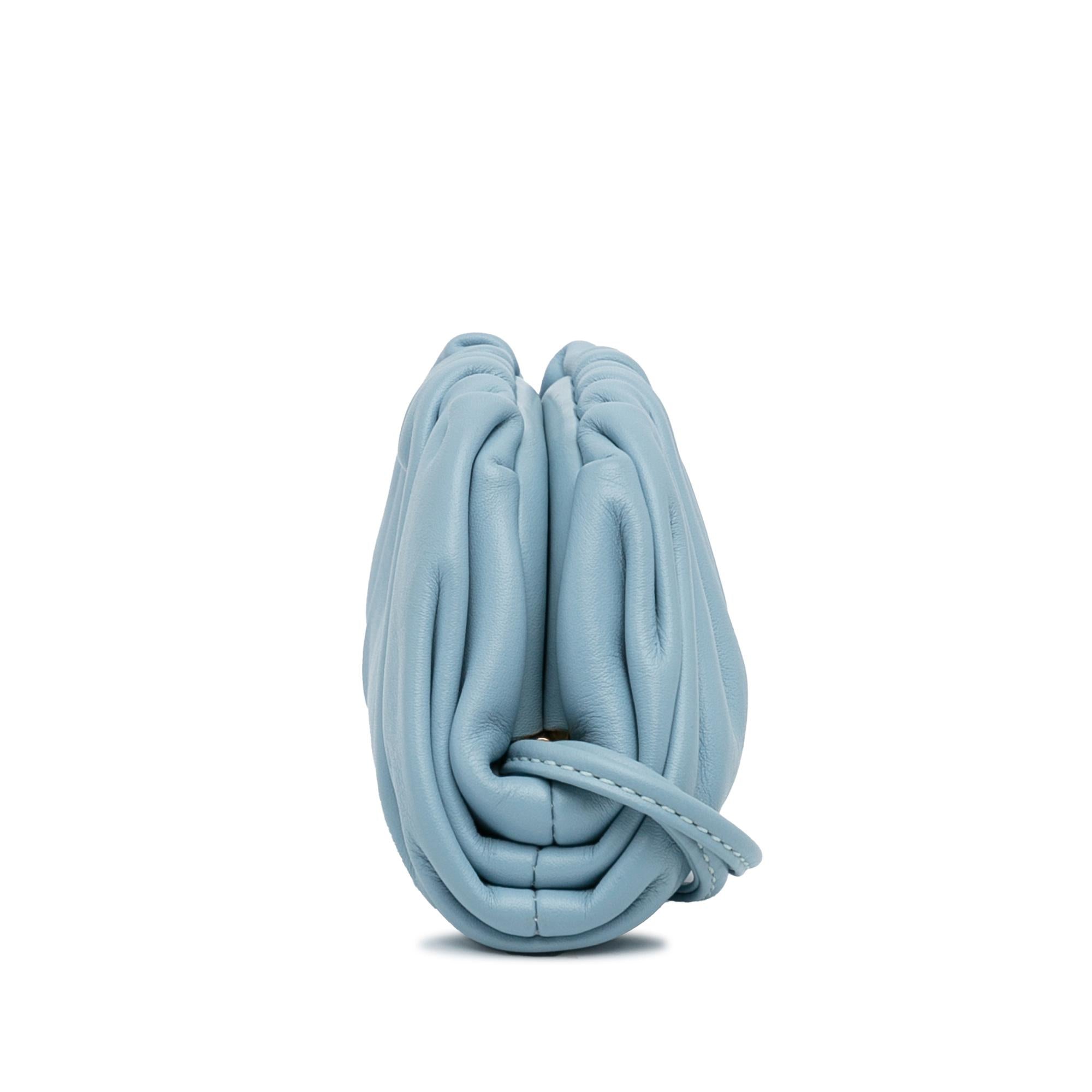 Bottega Veneta Micro The Pouch (SHG-Z1VRuQ)