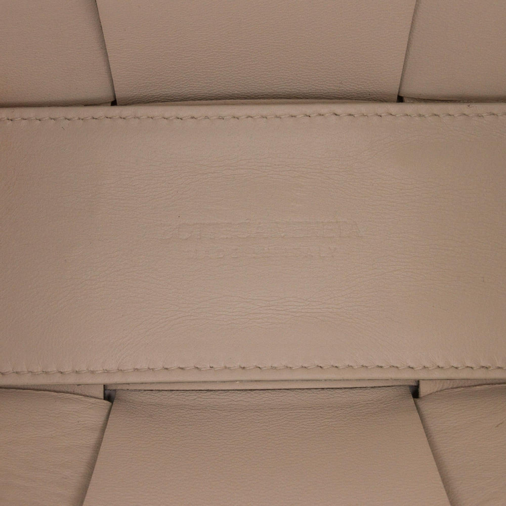 Bottega Veneta Mini Arco Tote (SHG-6eklRR)