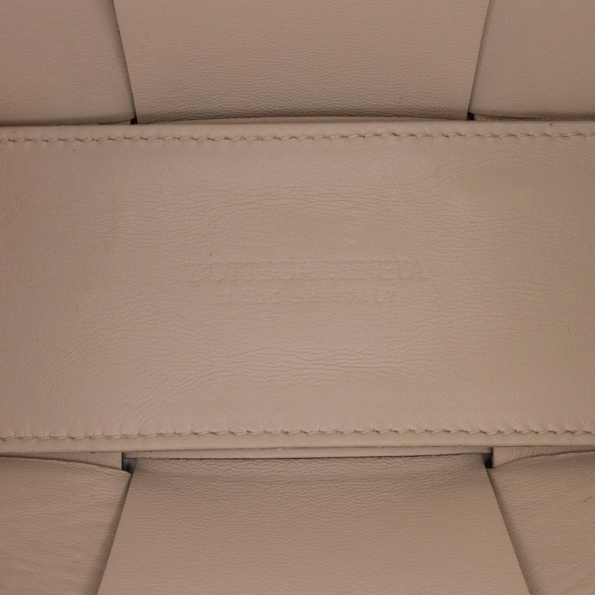 Bottega Veneta Mini Arco Tote (SHG-6eklRR)