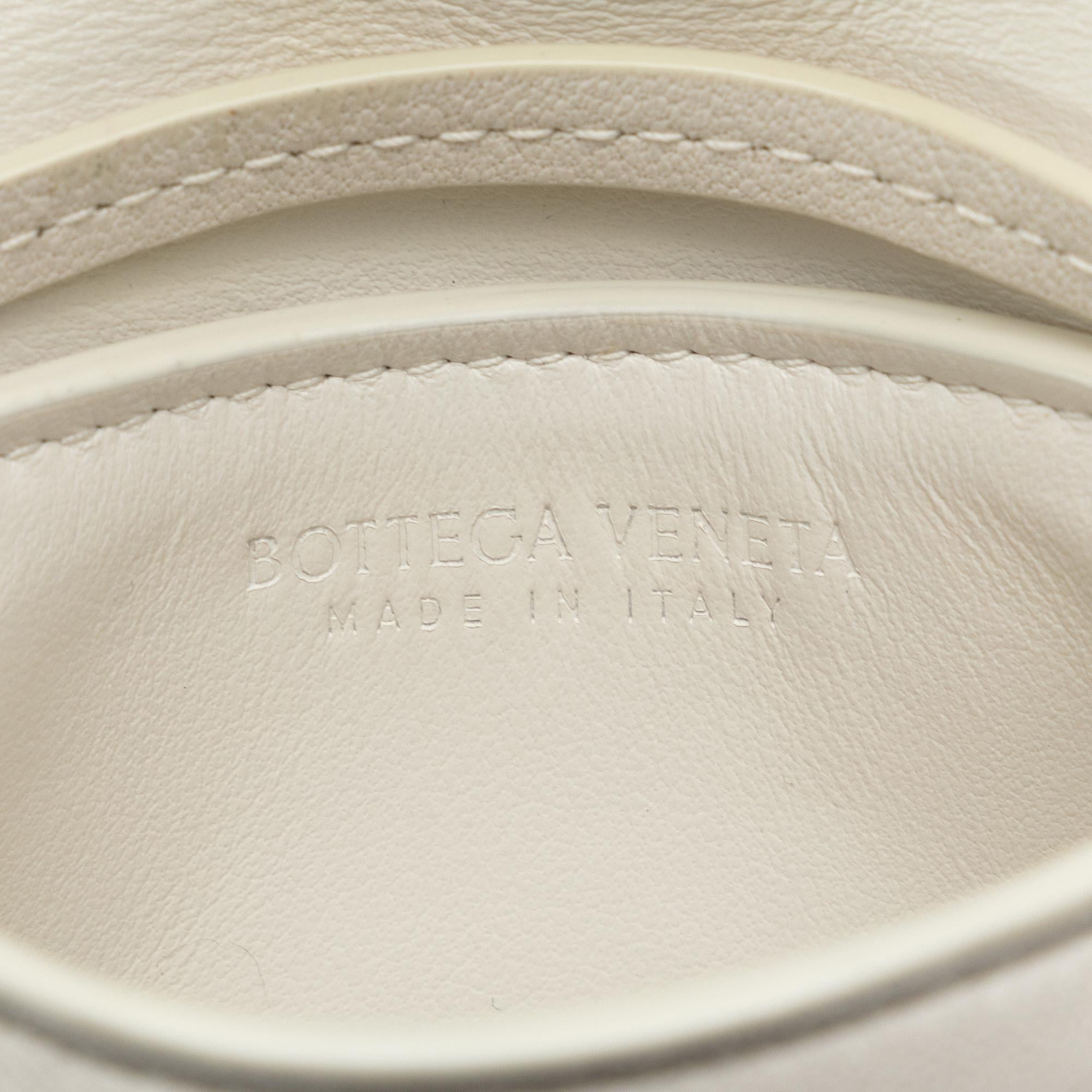 Bottega Veneta Mini Intrecciato Knot Crossbody (SHG-yN9X7d)
