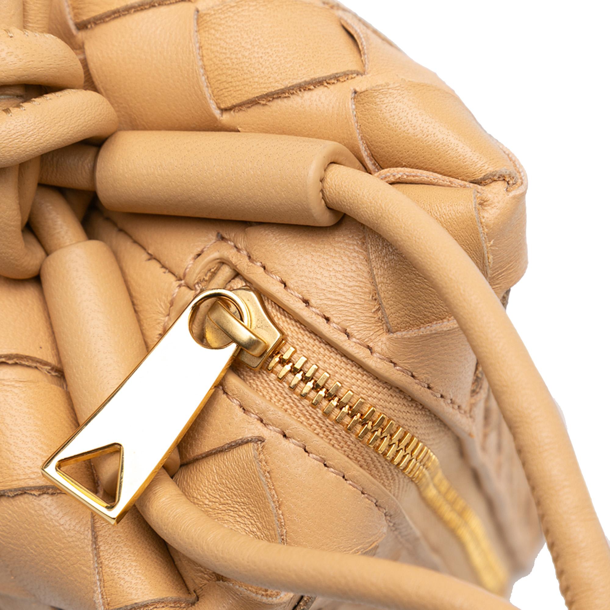 Bottega Veneta Mini Intrecciato Loop (SHG-pKm25I)