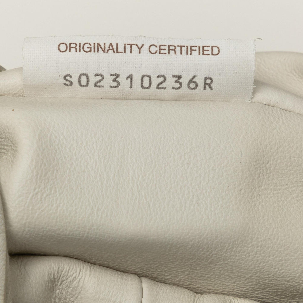 Bottega Veneta Mini Lambskin Double Knot Bag (SHG-RYDSLF)