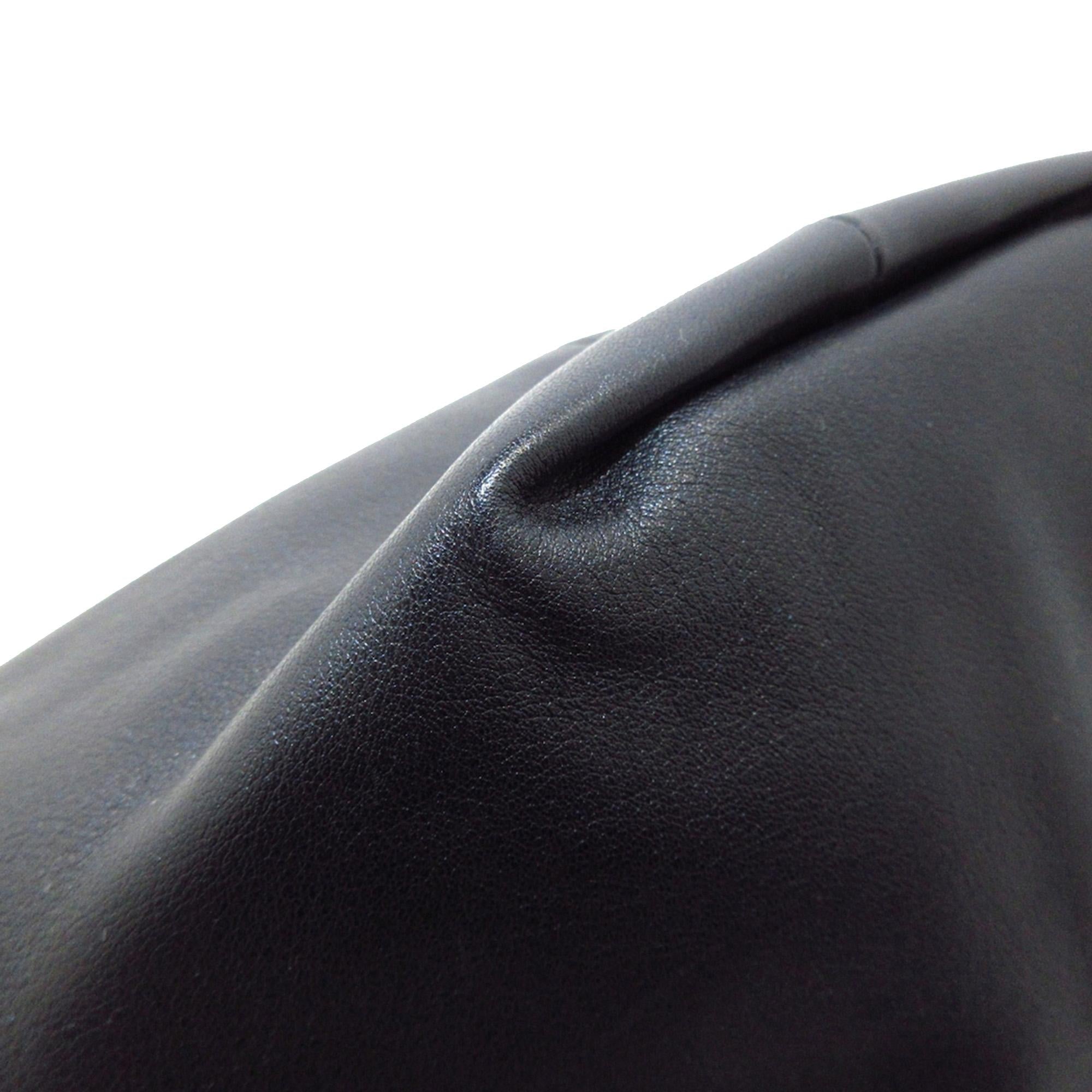 Bottega Veneta Mini Leather Double Knot (SHG-7anhHB)
