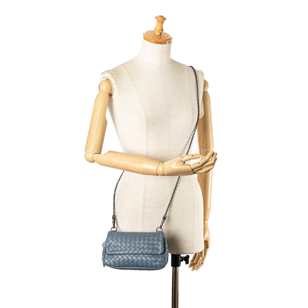 Bottega Veneta Mini Nappa Intrecciato Chain Messenger (SHG-YGK0Dm)