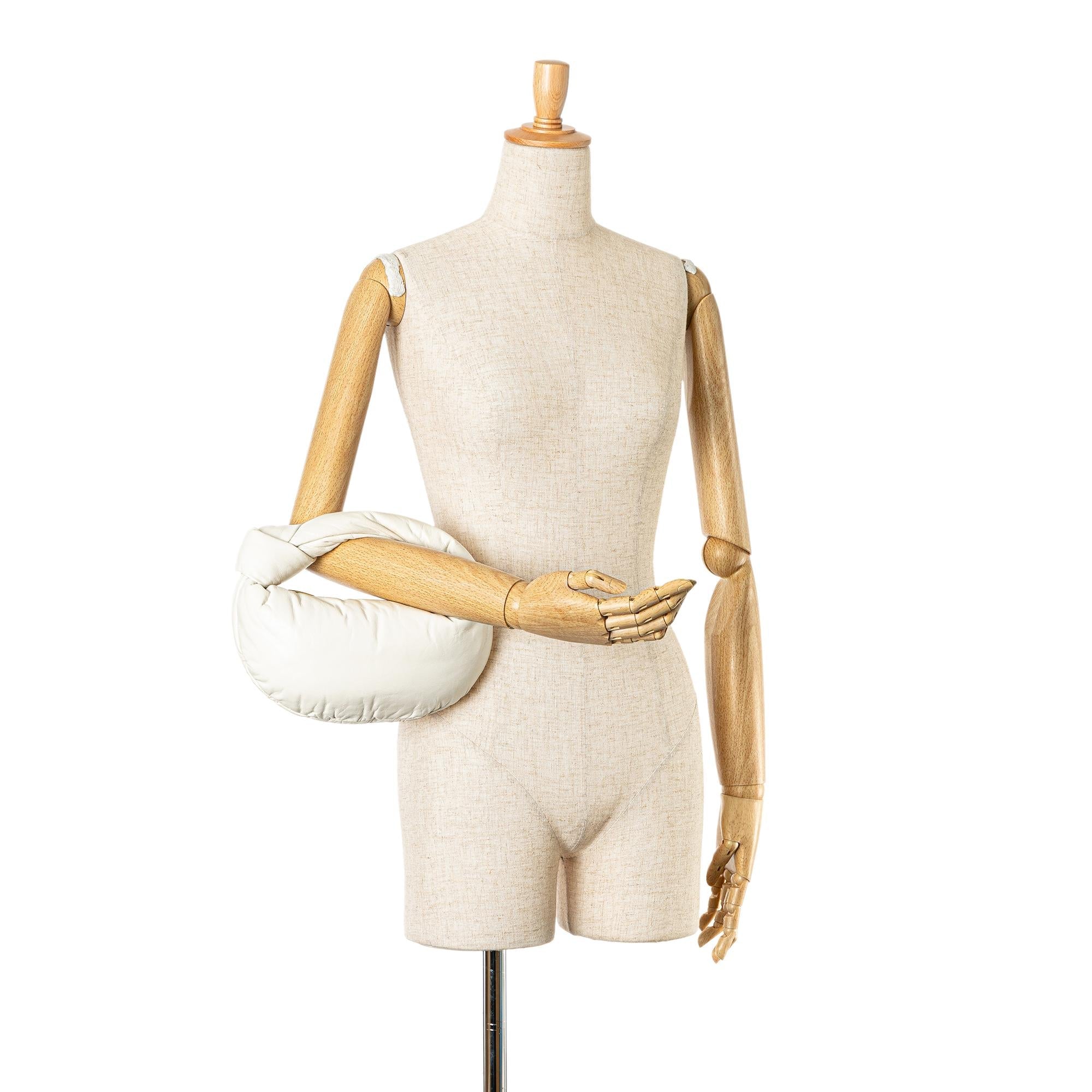 Bottega Veneta Mini Nappa Puffy Jodie (SHG-xOr1F5)