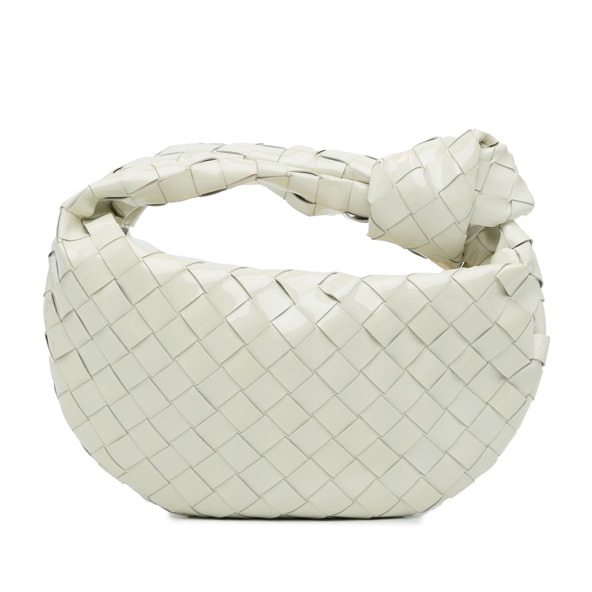 Bottega Veneta Mini Patent Intrecciato Jodie (SHG-ahL82g)