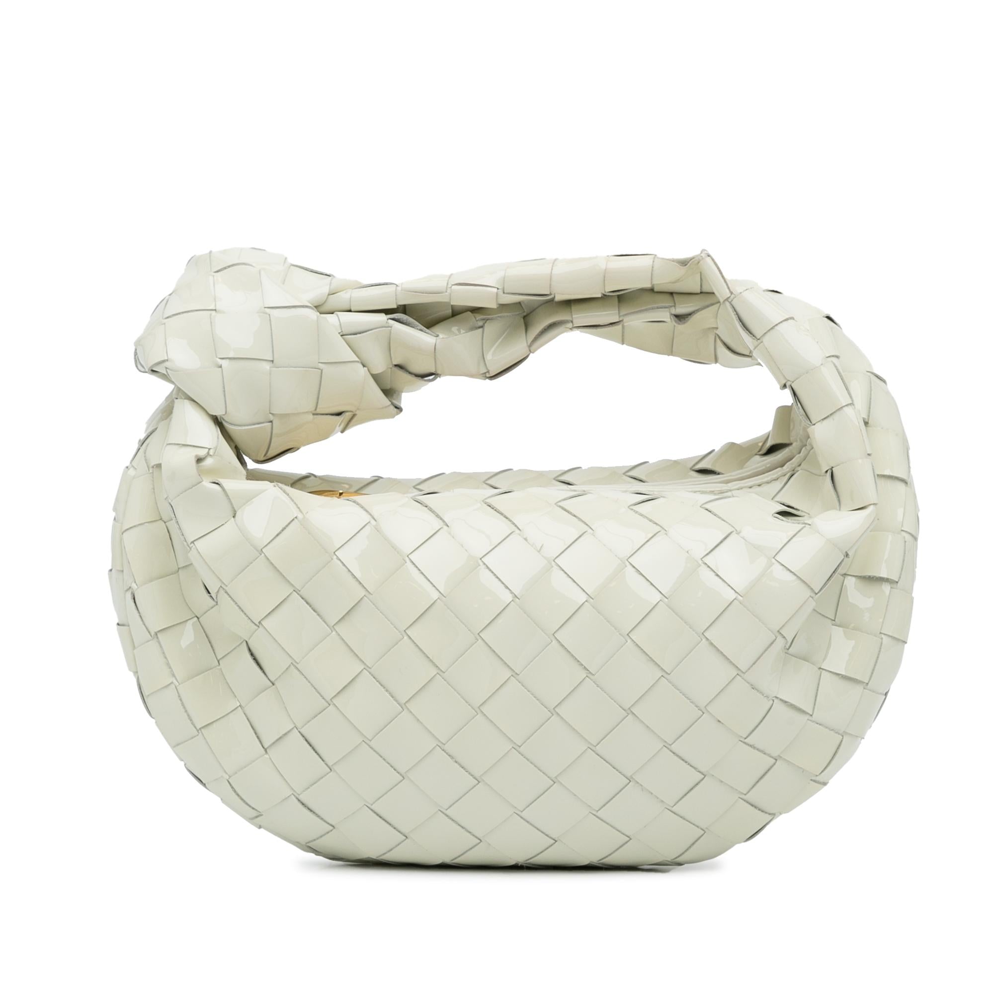 Bottega Veneta Mini Patent Intrecciato Jodie (SHG-ahL82g)
