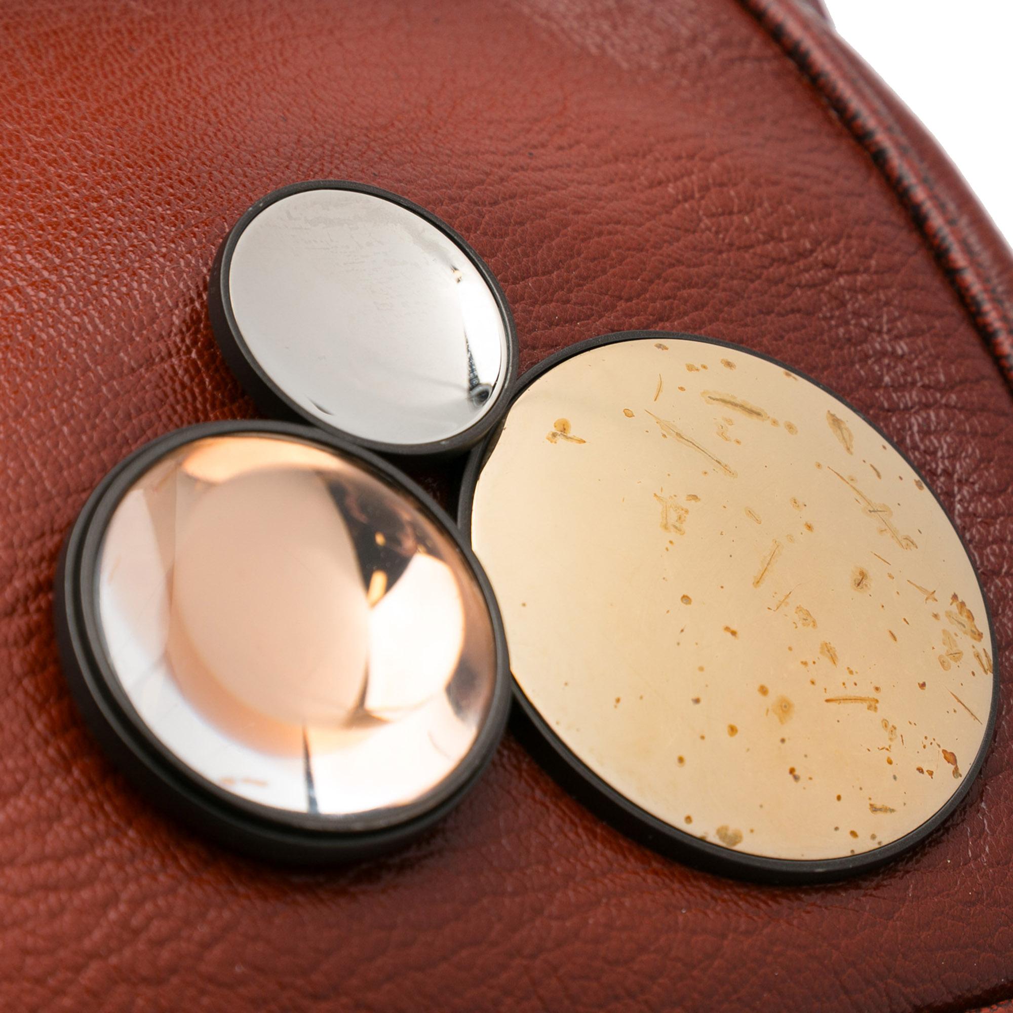 Bottega Veneta Mirror Lens Clutch (SHG-hLivag)