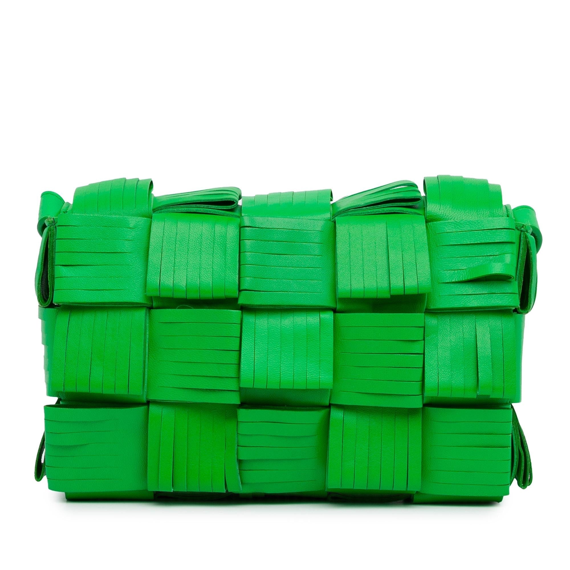 Bottega Veneta Nappa Intrecciato Fringed Cassette Crossbody (SHG-GROzlR)