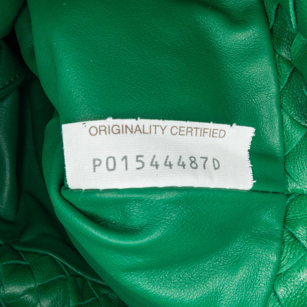 Bottega Veneta Nappa Intrecciato Mini Bulb (SHG-L6aW7f)