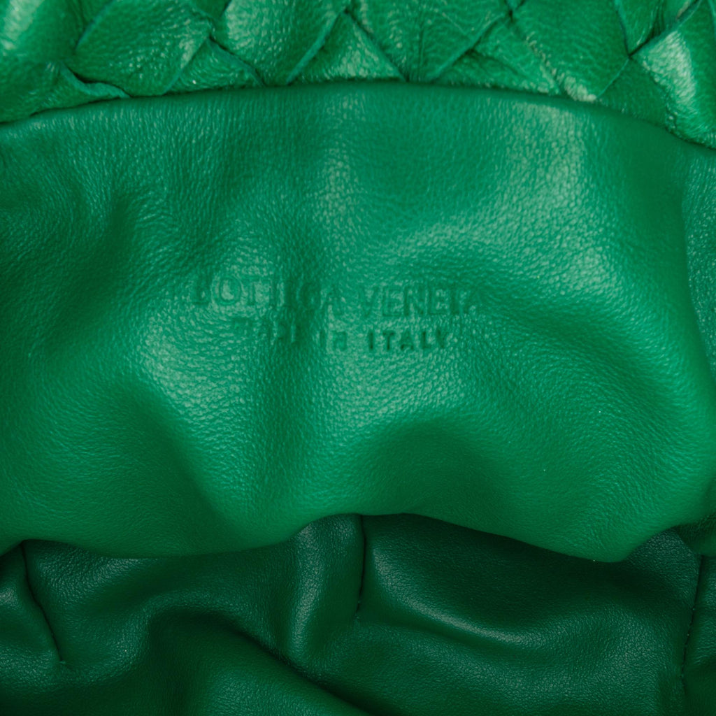 Bottega Veneta Nappa Intrecciato Mini Bulb (SHG-L6aW7f)