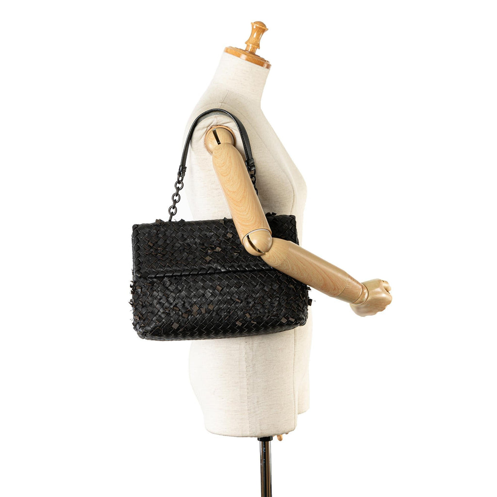 Bottega Veneta Nappa Intrecciato Tobu Olimpia Shoulder Bag (SHG-mXrd77)