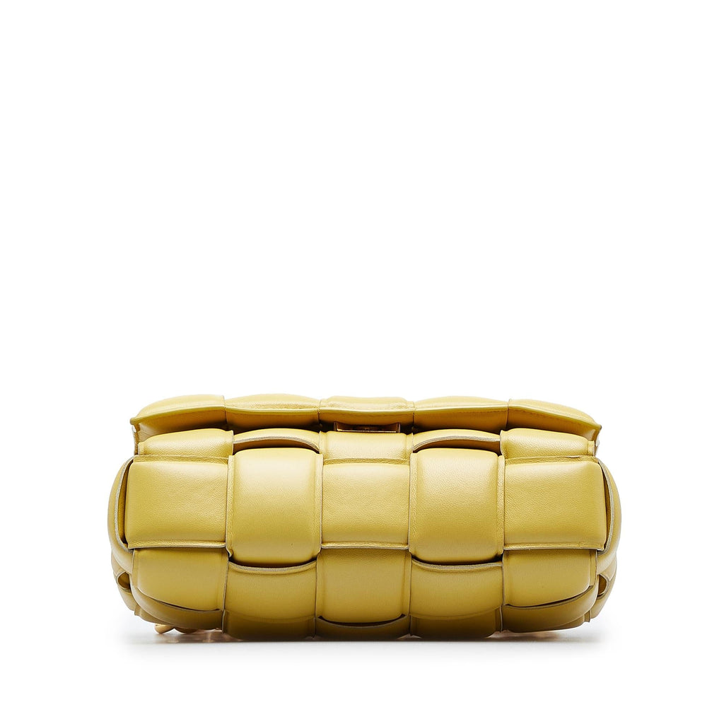 Bottega Veneta Padded Cassette Chain (SHG-bJUBIg)