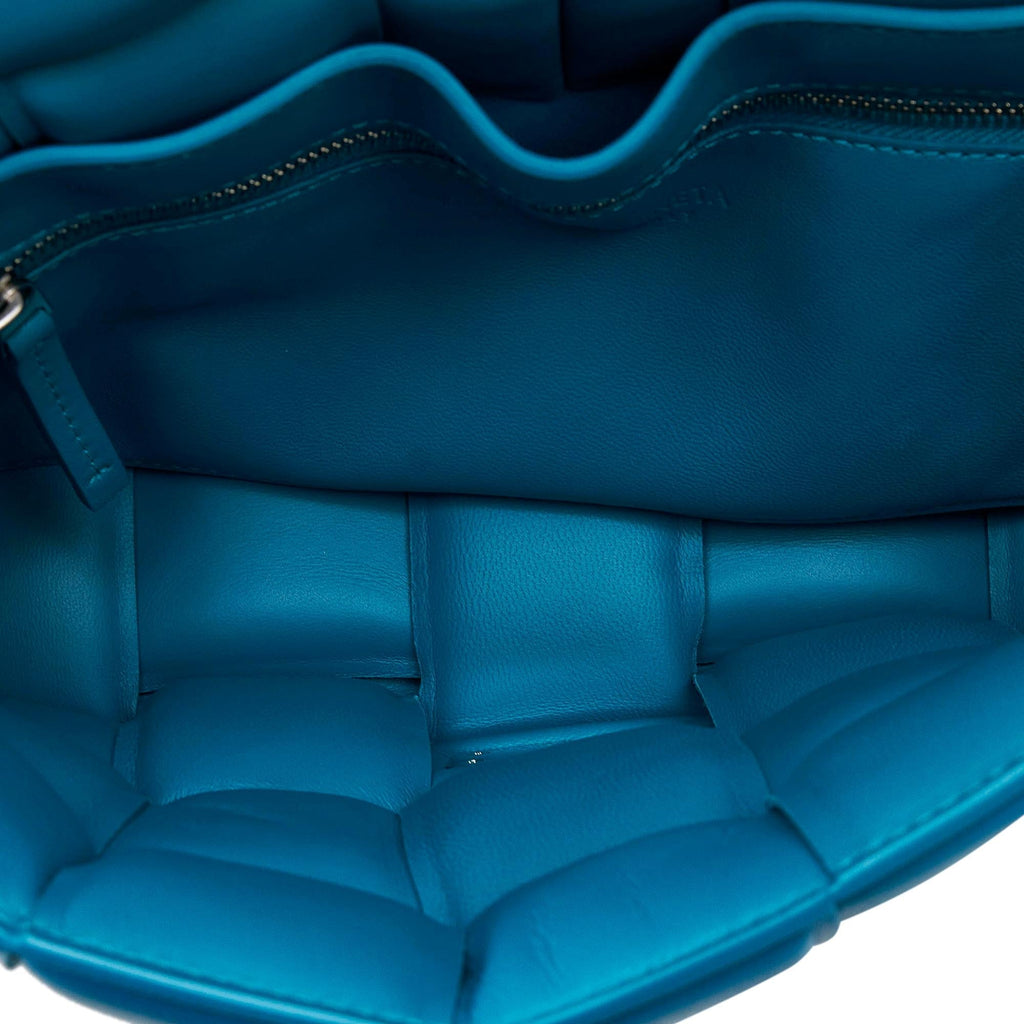 Bottega Veneta Padded Cassette (SHG-sdCNnF)