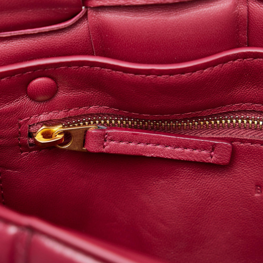 Bottega Veneta Padded Cassette (SHG-WQc1Ao)