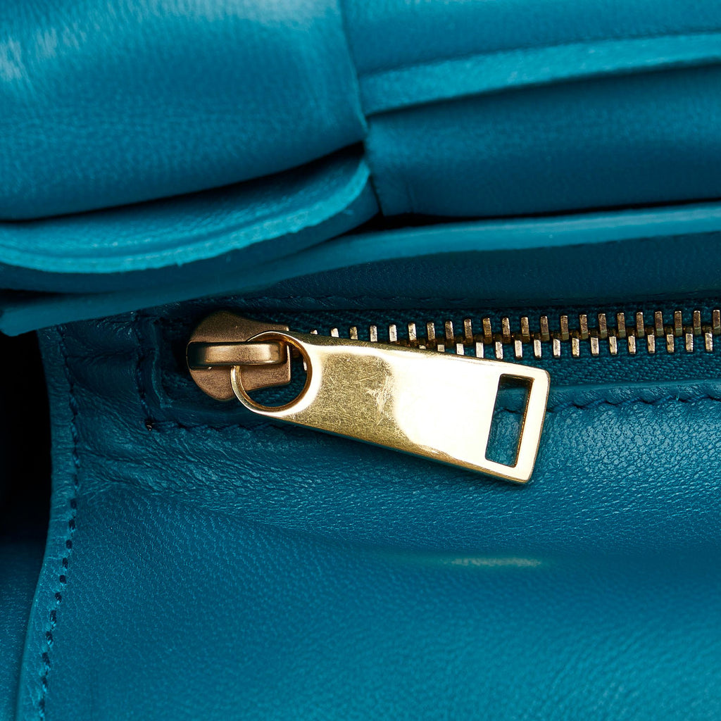 Bottega Veneta Padded Chain Cassette (SHG-WLaaun)