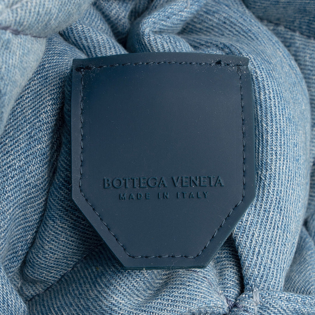 Bottega Veneta Padded Denim Cassette Shoulder Bag (SHF-Py6v0Q)